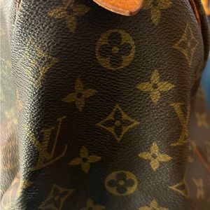 Louis  Vuitton Speedy 40